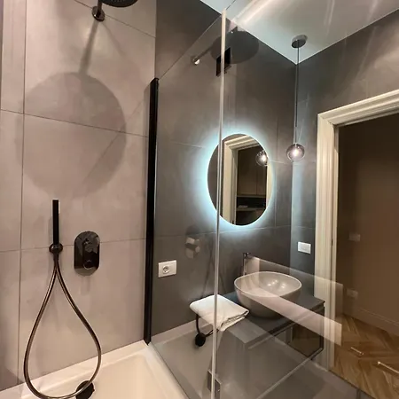 Colosseo Quadrato Luxury روما